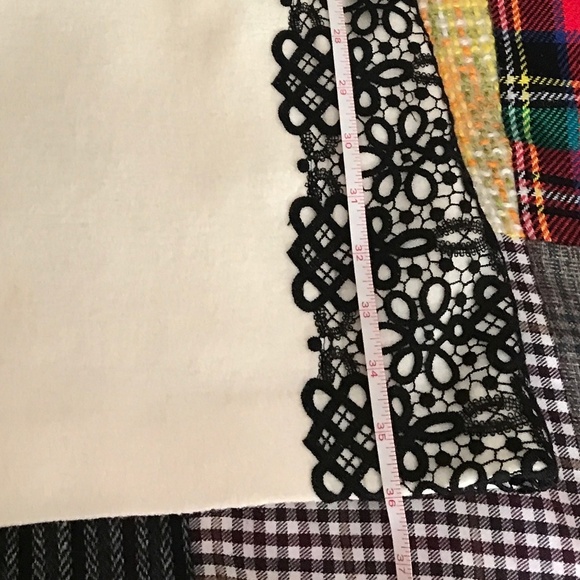 Banana Republic Monogram Lace Trim Boucle Sheath Dress Winter Collection Size 4 - Picture 8 of 13